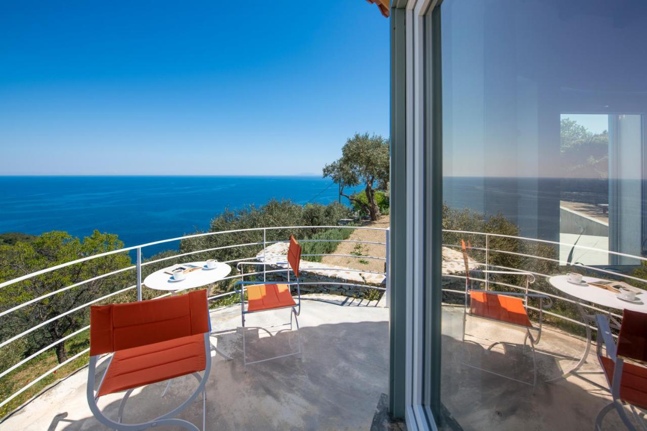 Avgi Villa Glossa Exterior photo