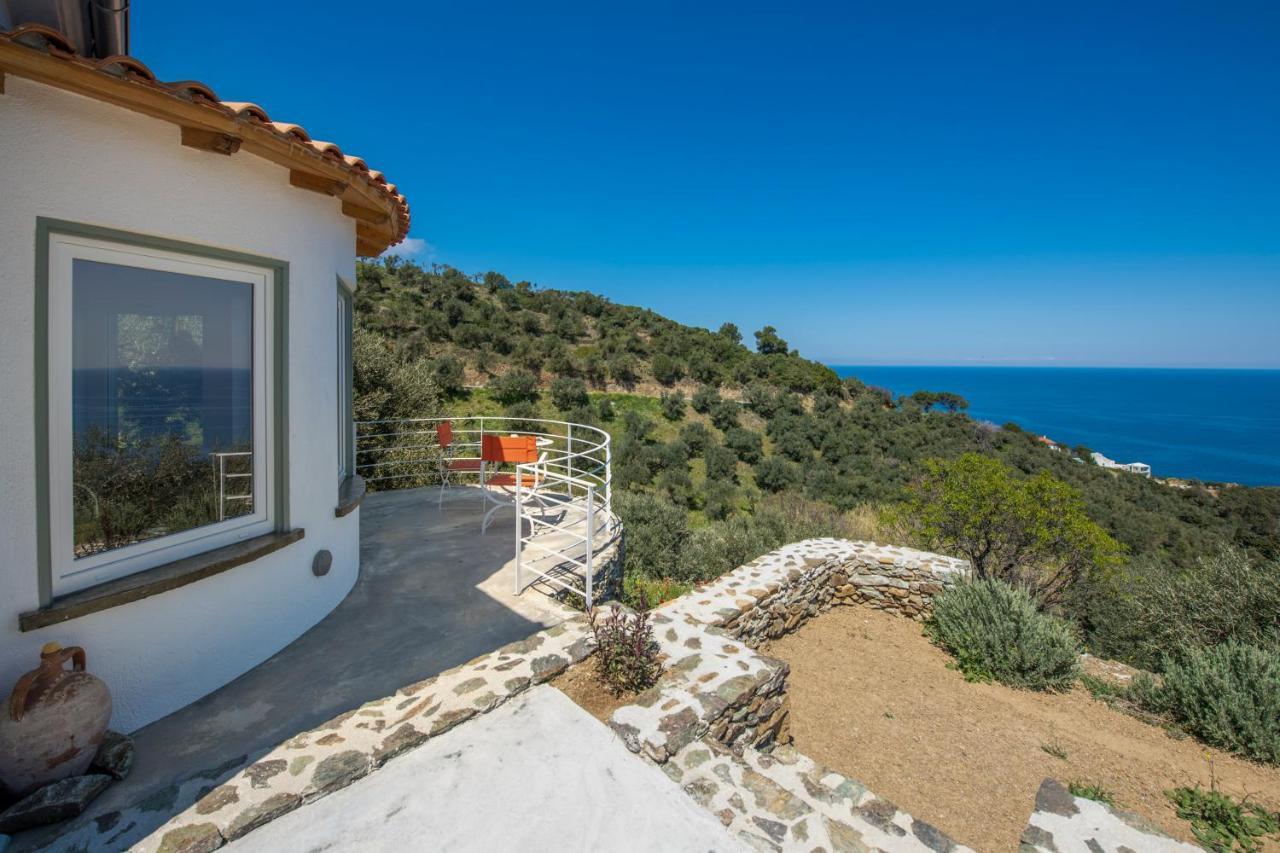 Avgi Villa Glossa Exterior photo