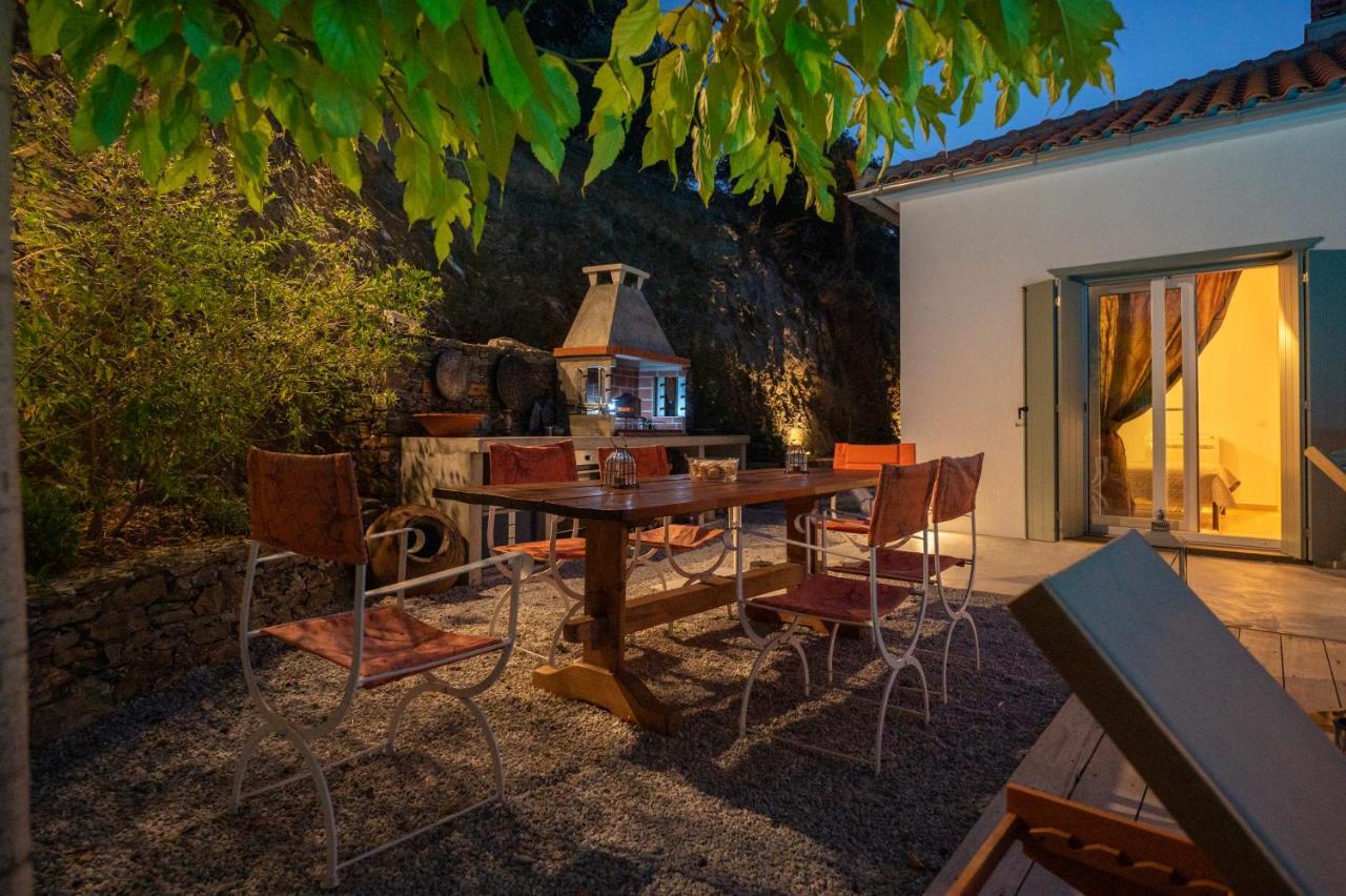 Avgi Villa Glossa Exterior photo