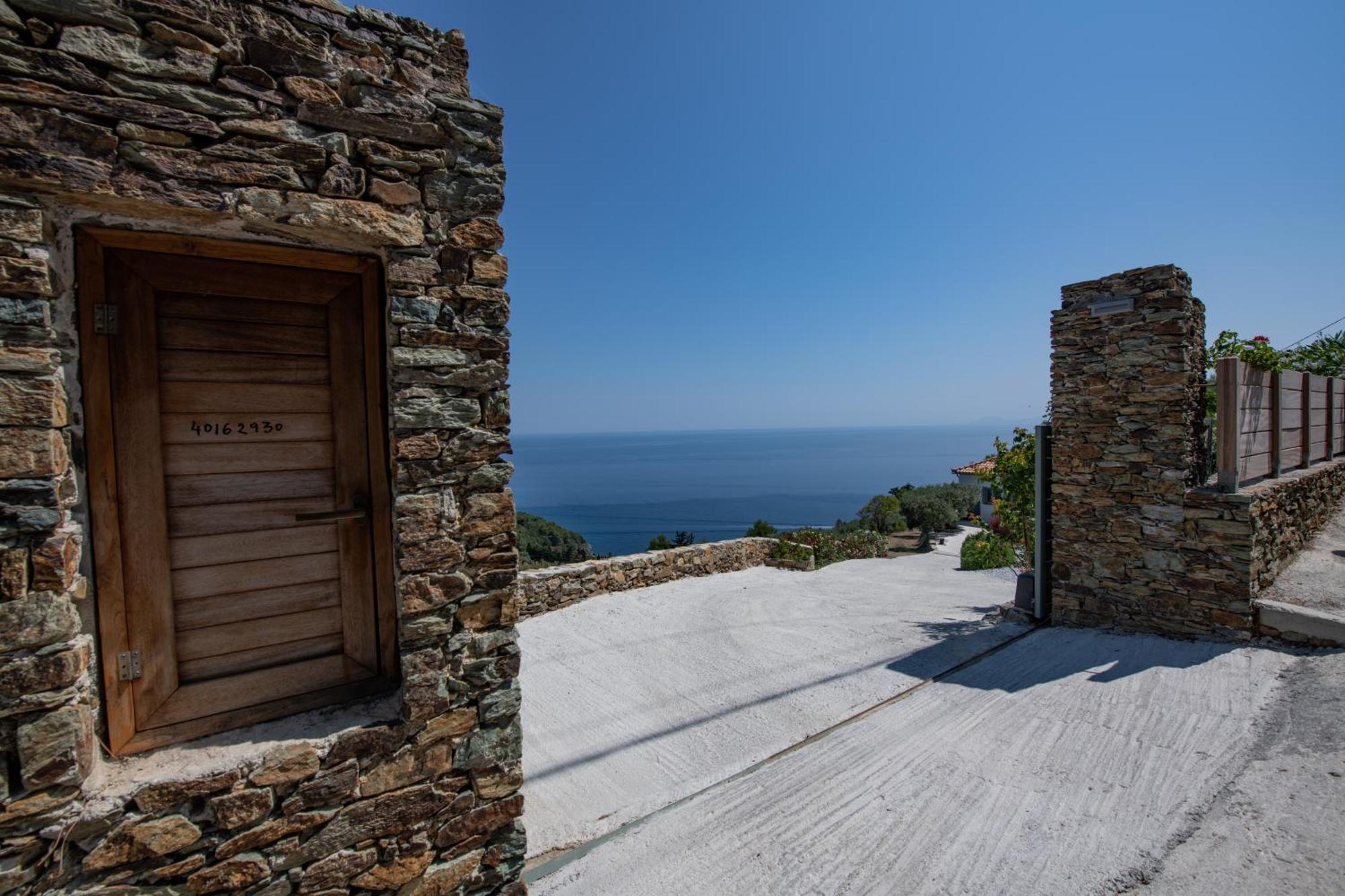 Avgi Villa Glossa Exterior photo